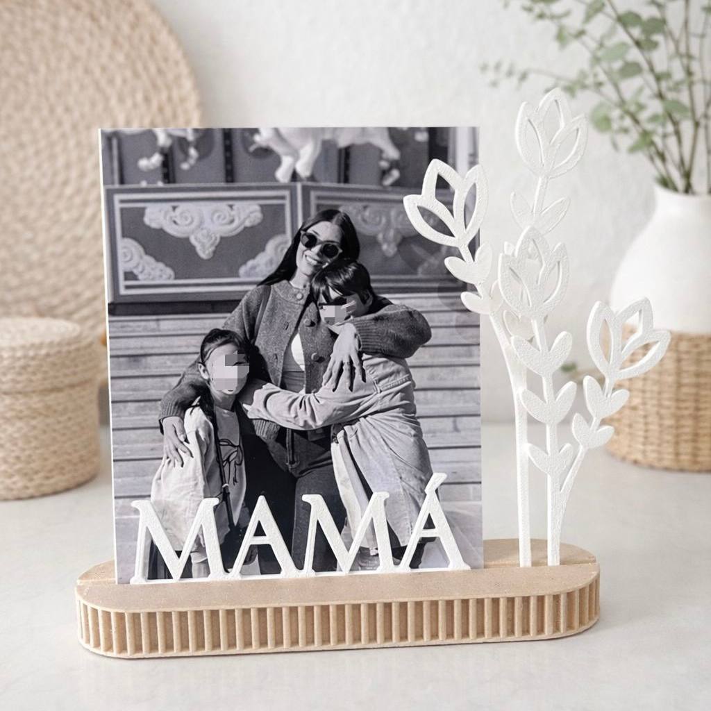 Base con flores MAMÁ