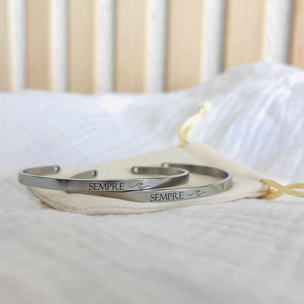 Media caña plateada